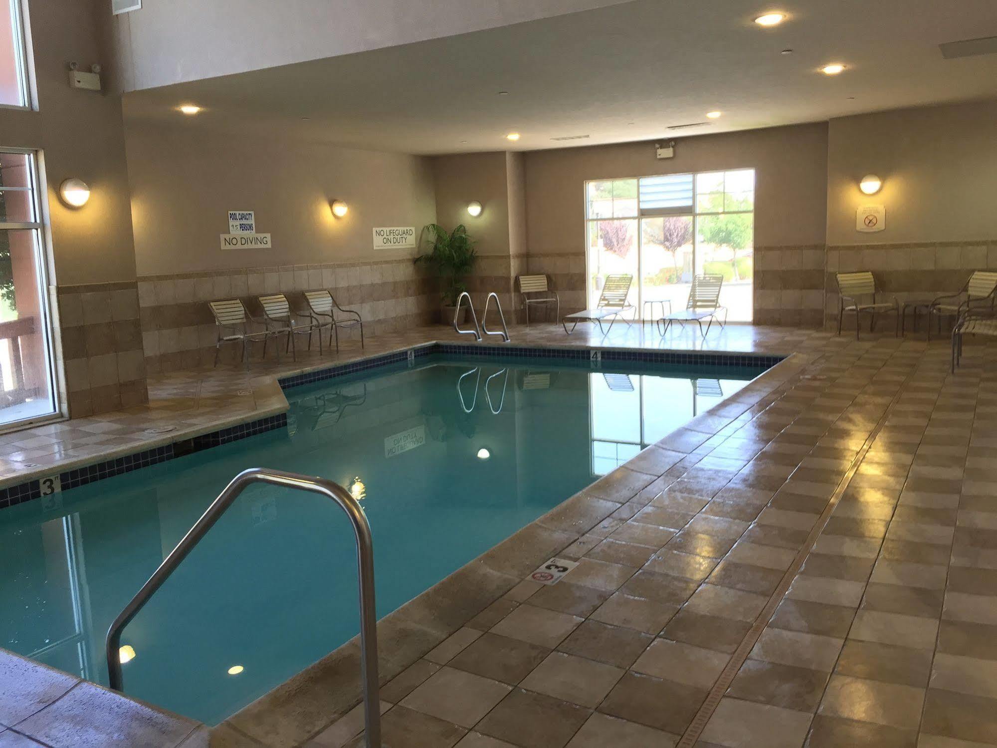 Fairfield Inn & Suites By Marriott Fairfield Napa Valley Area Dış mekan fotoğraf