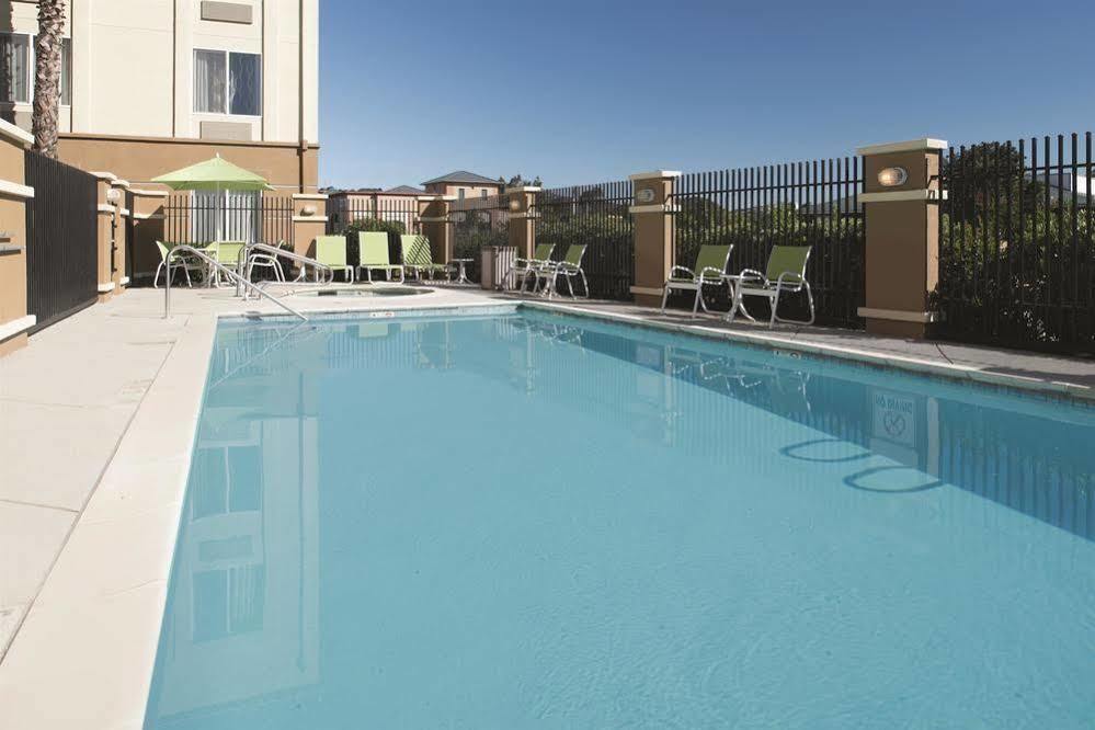 Fairfield Inn & Suites By Marriott Fairfield Napa Valley Area Dış mekan fotoğraf
