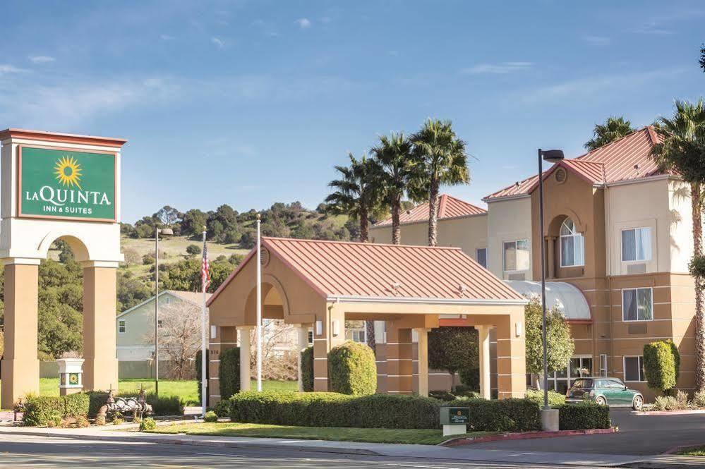 Fairfield Inn & Suites By Marriott Fairfield Napa Valley Area Dış mekan fotoğraf